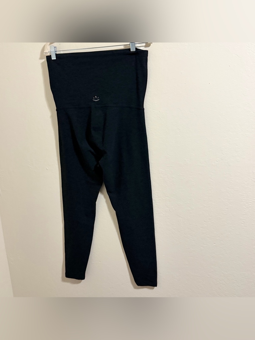 Beyond Yoga Beyond the Bump Maternity Leggings XL Black 25" Inseam High Waist